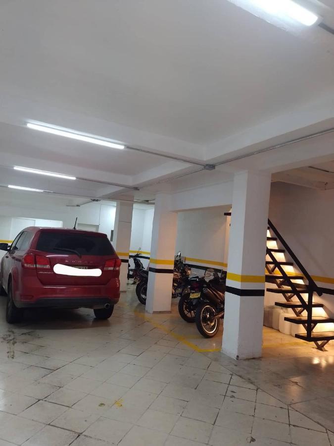Hotel Marat Μεντεγίν Εξωτερικό φωτογραφία